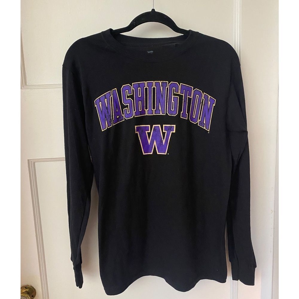 Washington Huskies Long Sleeve T Size S, NWT